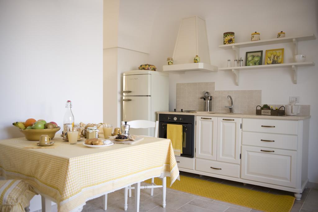 Masseria Bianca Di Puglia モノーポリ 部屋 写真